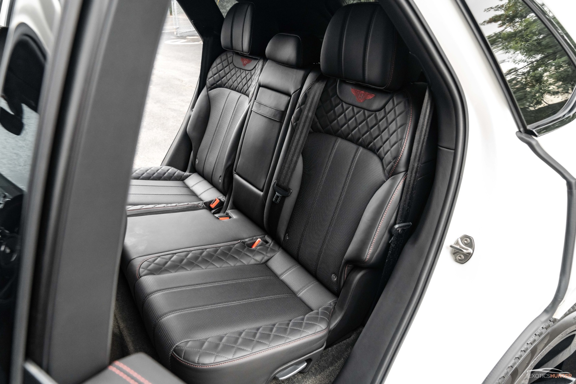 Used 2018 Bentley Bentayga Black Edition $281K MSRP +